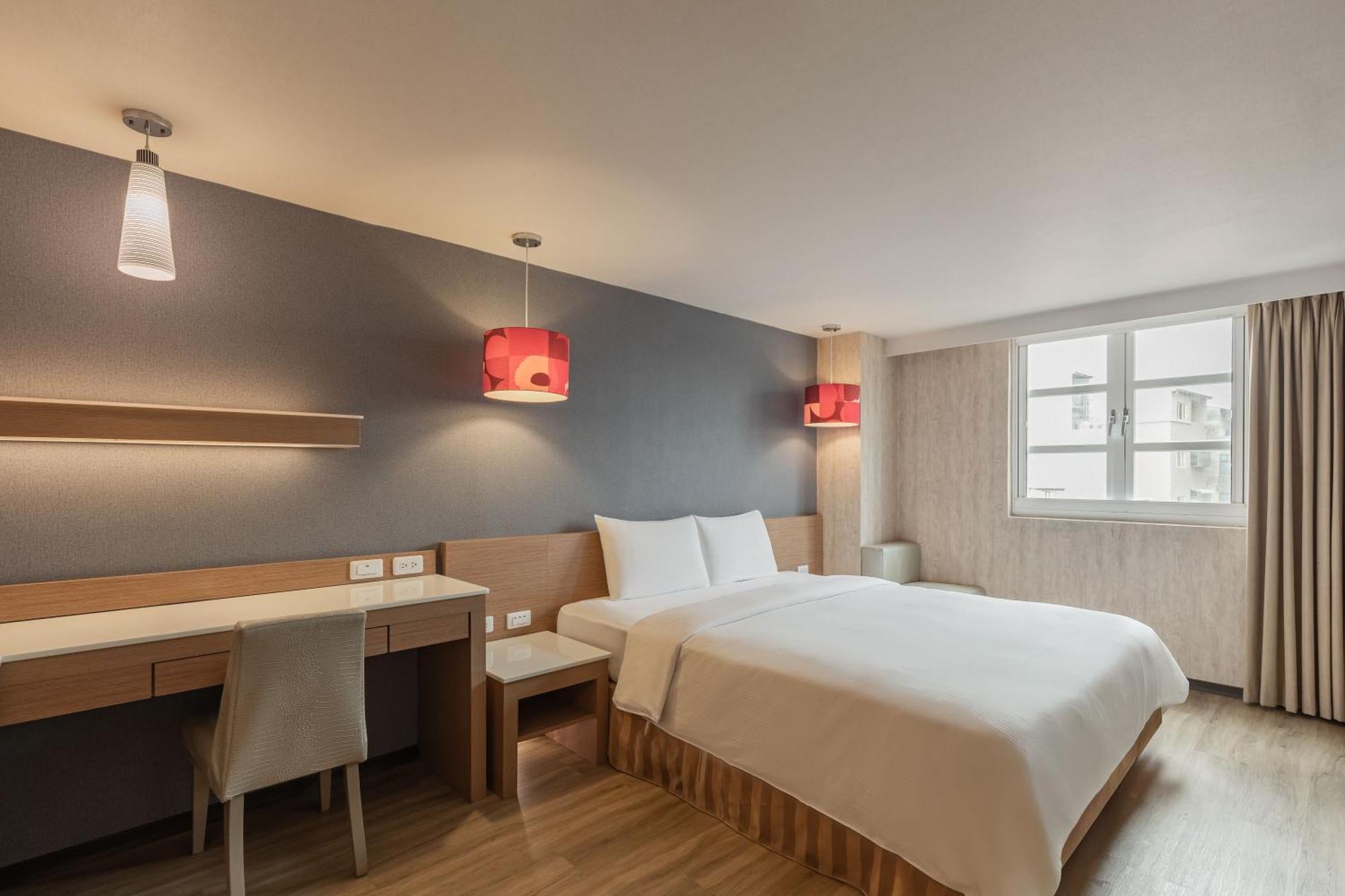 Kindness Hotel - Tainan Chihkan Tower Kamer foto