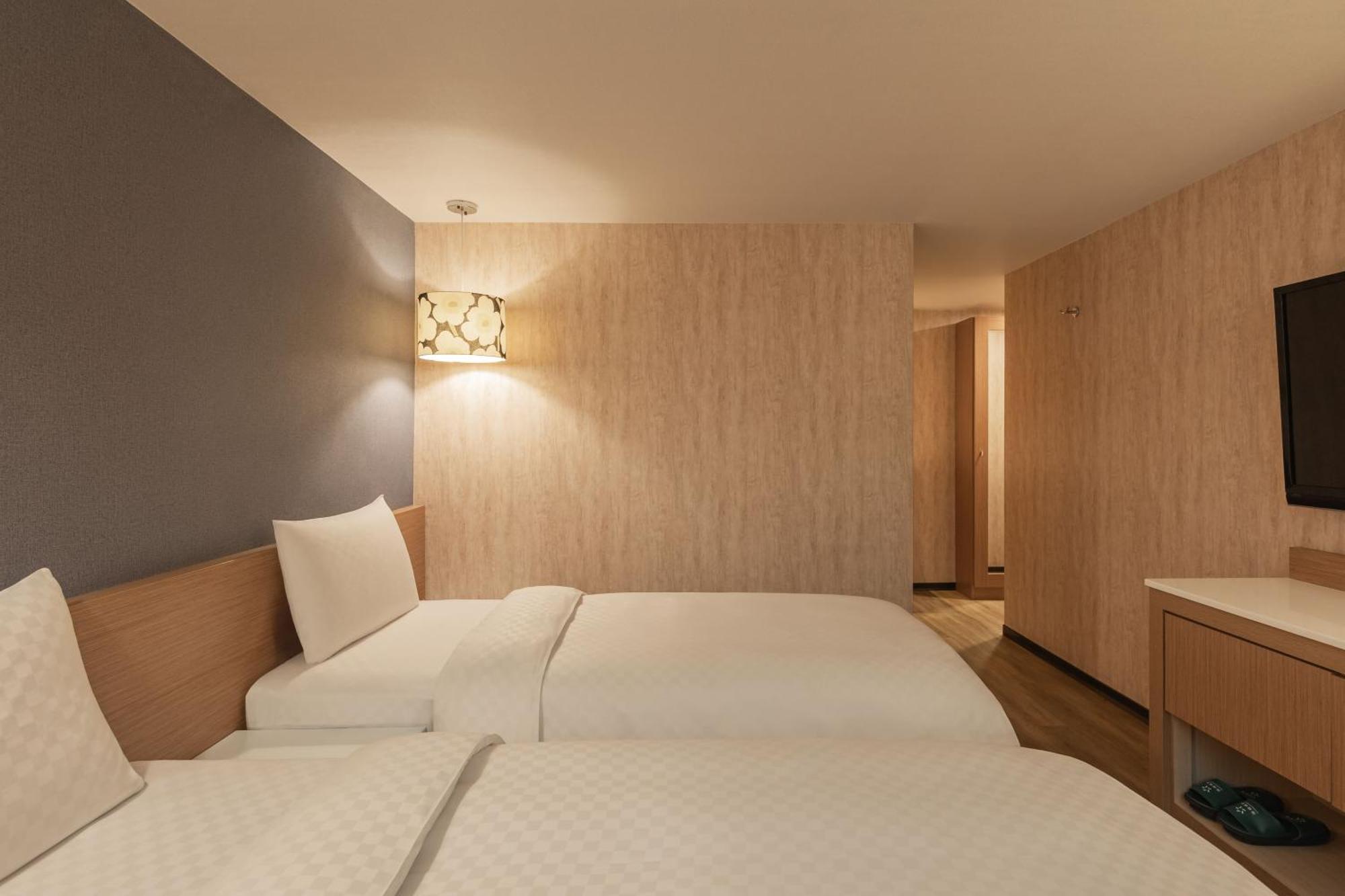 Kindness Hotel - Tainan Chihkan Tower Kamer foto