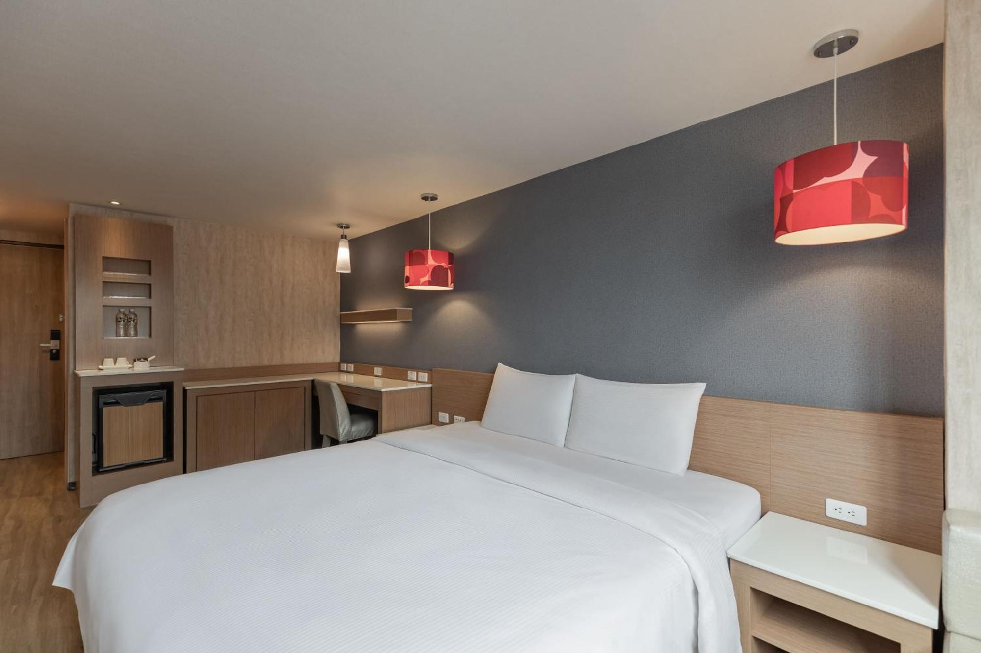 Kindness Hotel - Tainan Chihkan Tower Kamer foto