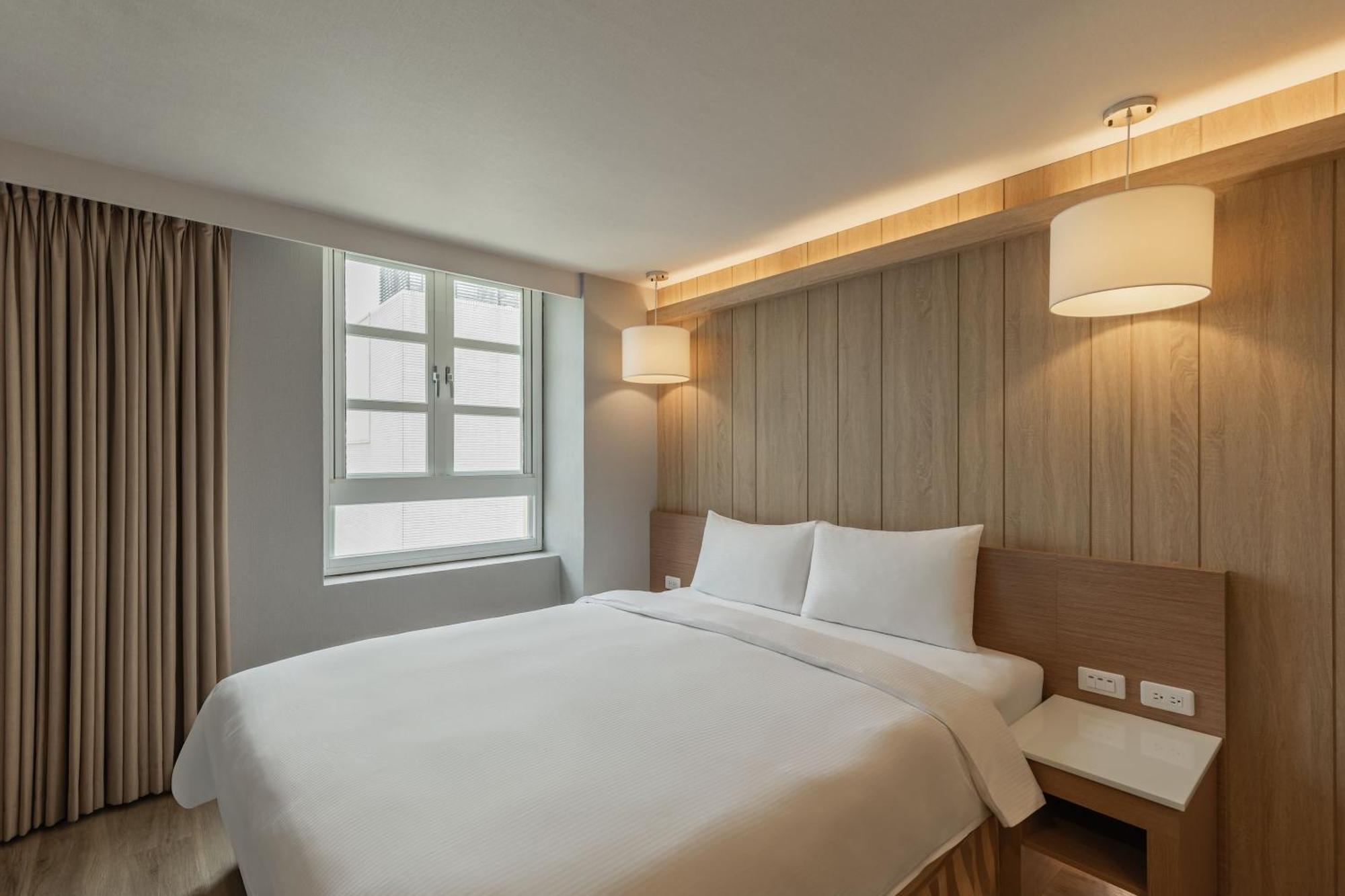 Kindness Hotel - Tainan Chihkan Tower Kamer foto