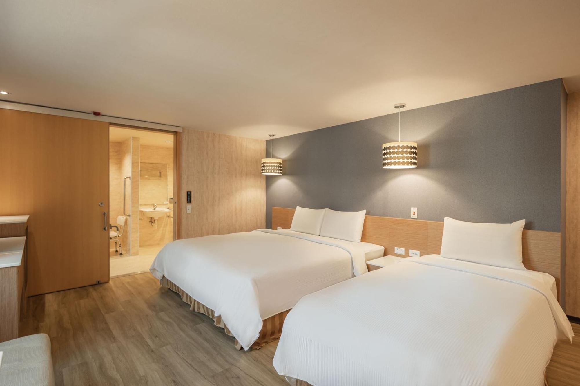 Kindness Hotel - Tainan Chihkan Tower Kamer foto
